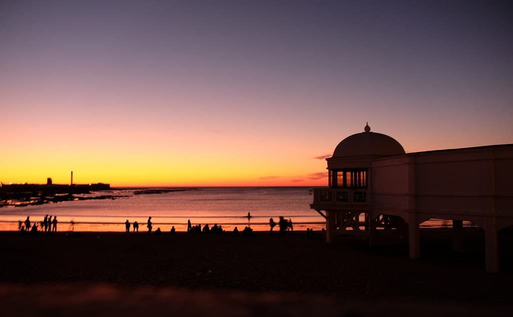 playa de la caleta cádiz puesta de sol